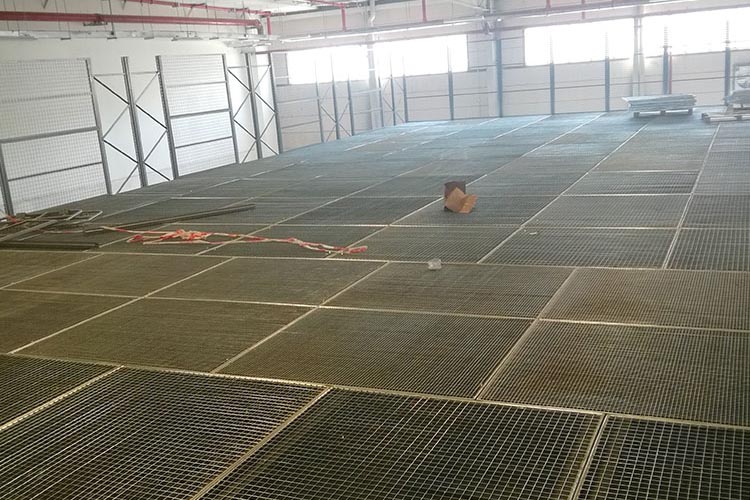 Prészáras acélrács projektek